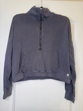 *Flawed* Vuori Sweater